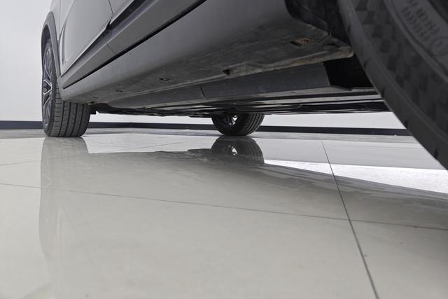 Changan UNI-T 2022 1.5 T Premium — фото 6