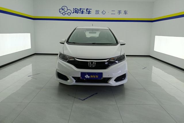 Honda Fit 2018 Белый из Китая, фото 2