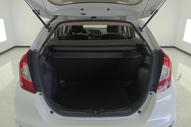 Honda Fit 2018 Белый из Китая, фото 3