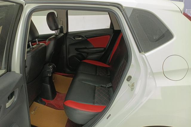 Honda Fit id 3768963 из Китая 12