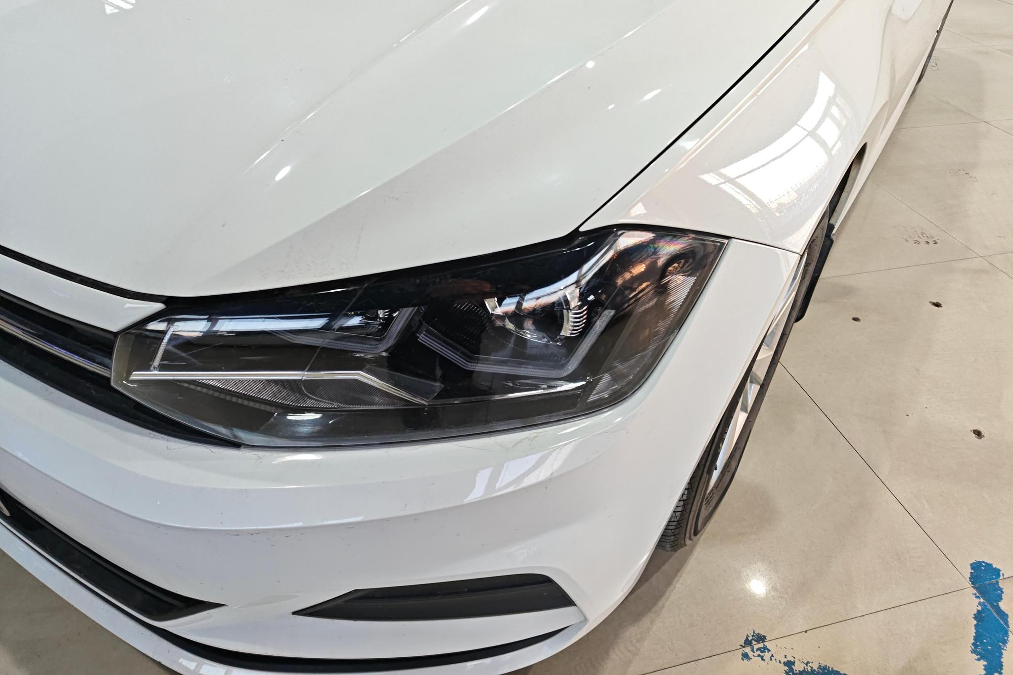 Volkswagen Polo 2021 Plus 1.5L AT