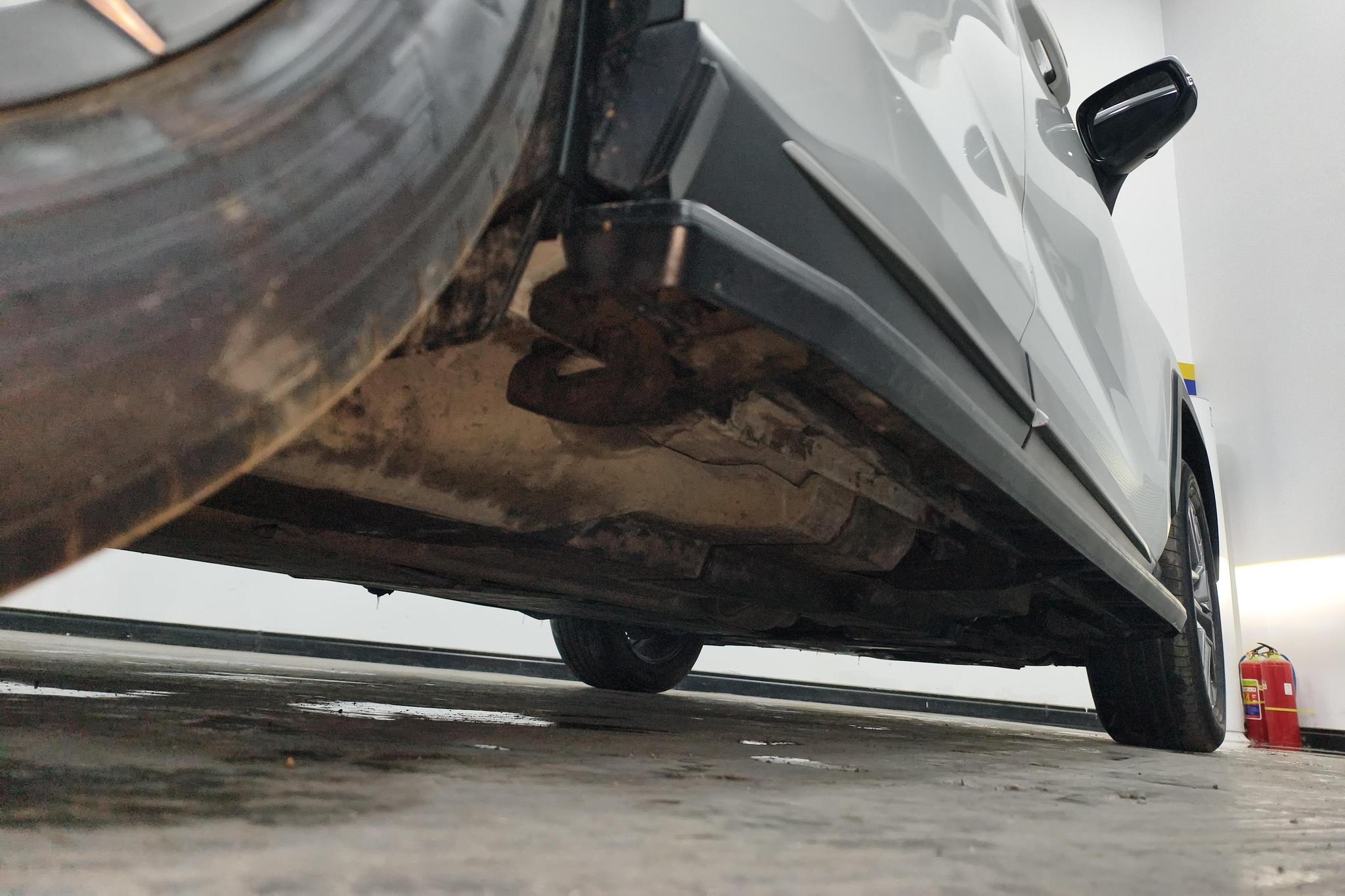 Toyota Wildlander 2023 2.0L Luxury PLUS
