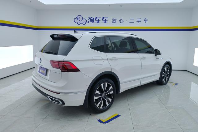 Volkswagen Tiguan L id 3768919 из Китая 8