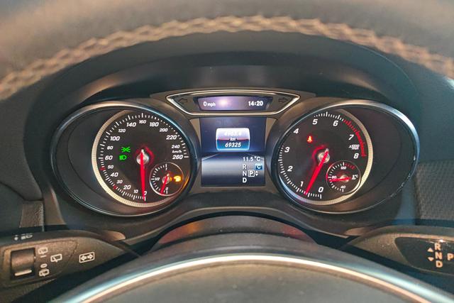 Mercedes-Benz GLA 2019 Белый из Китая, фото 5