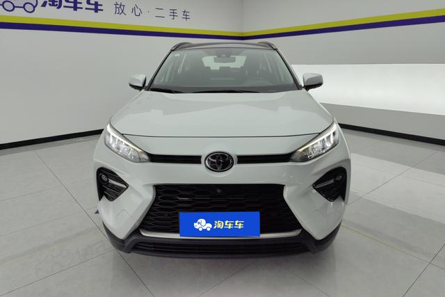 Toyota Wildlander 2020 2.0 L 4 WD — фото 2