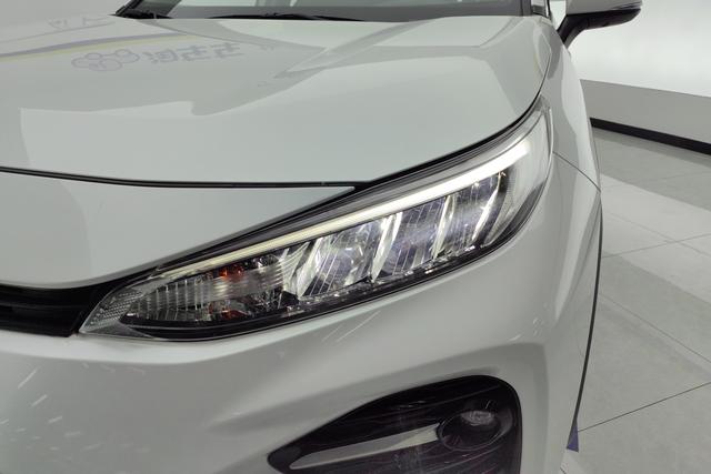 Toyota Wildlander 2020 2.0 L 4 WD — фото 4
