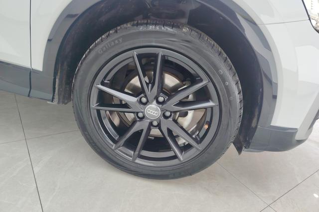 Audi Q2L 2020 Белый из Китая, фото 2