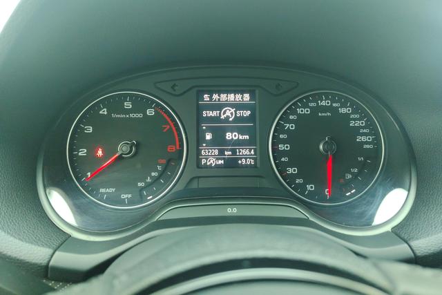 Audi Q2L 2020 Белый из Китая, фото 6