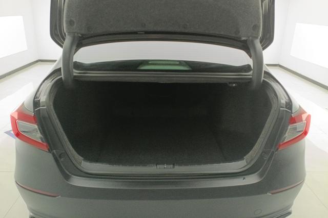 Honda Accord id 3768911 из Китая 12