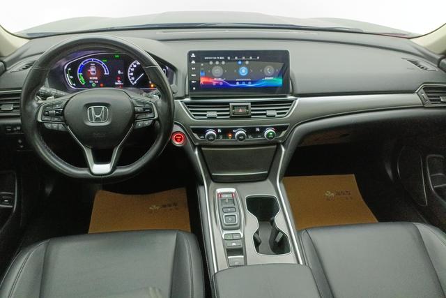 Honda Accord id 3768911 из Китая 13