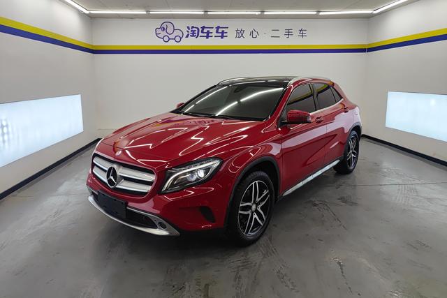 Mercedes Benz GLA 2016 — фото 1