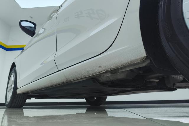 Volkswagen Lingdu 2021 — фото 7