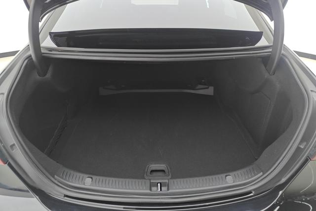 Mercedes-Benz E-Class 2021 E 260 Luxury — фото 17