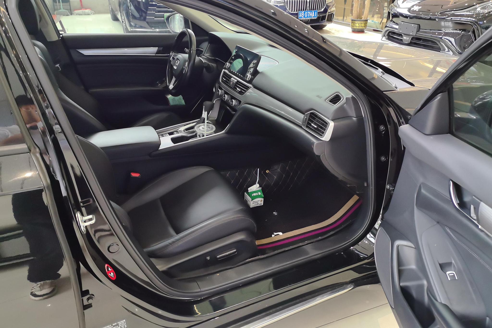Honda Accord id 4479466 из Китая 7