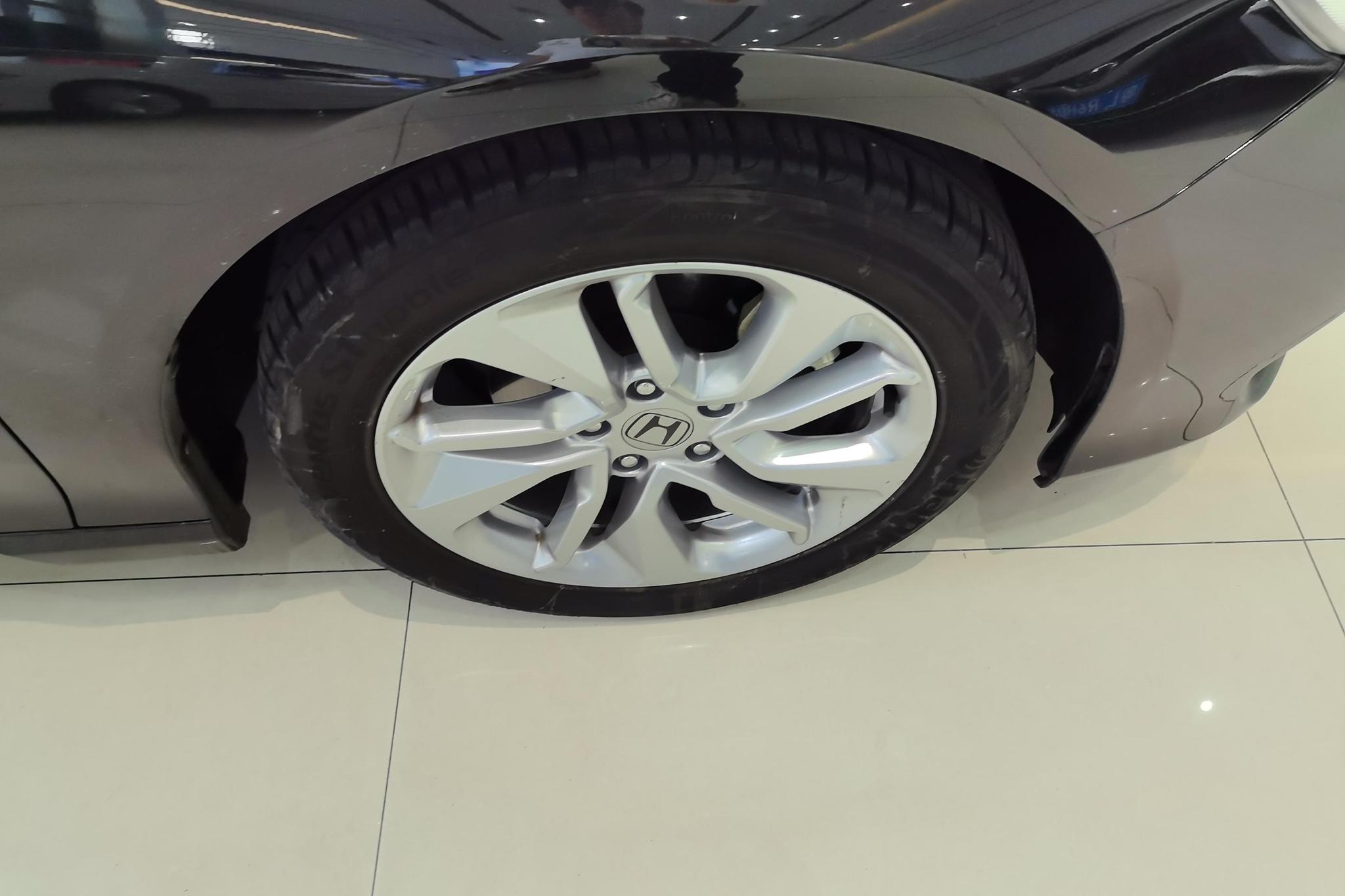 Honda Accord id 4479466 из Китая 12