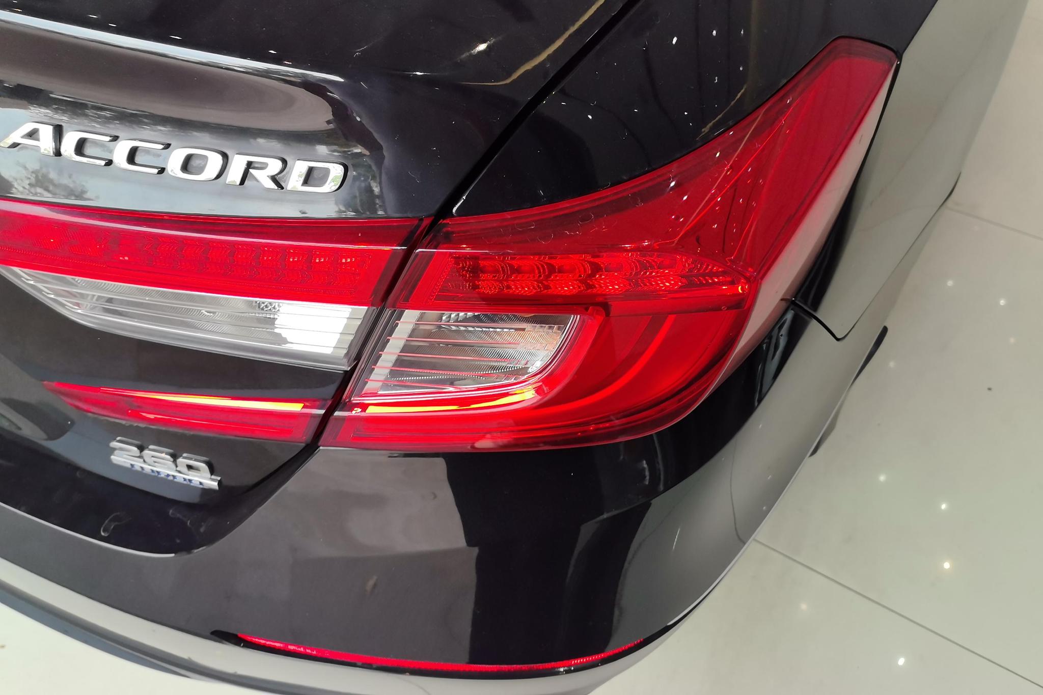 Honda Accord id 4479466 из Китая 14