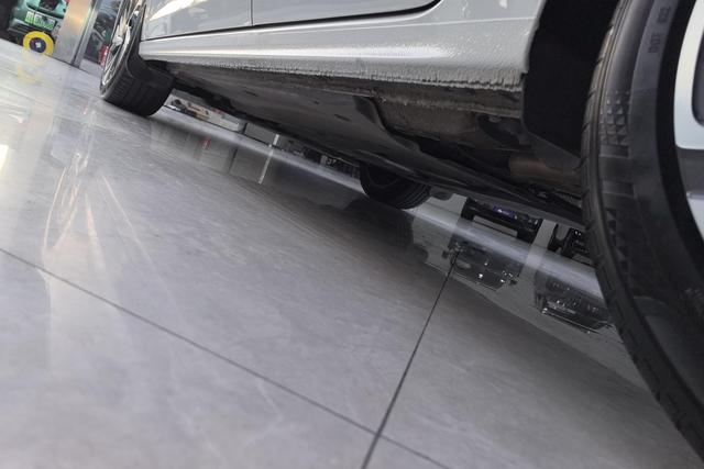 Volkswagen Bora 2023 Белый из Китая, фото 5