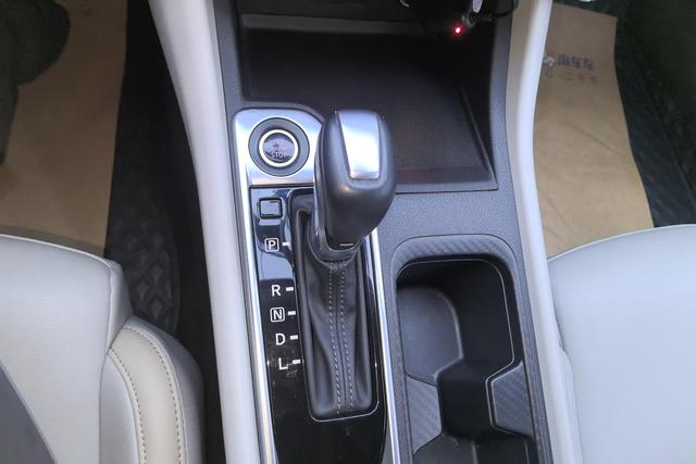 Nissan Xuan Yi id 3768898 из Китая 7