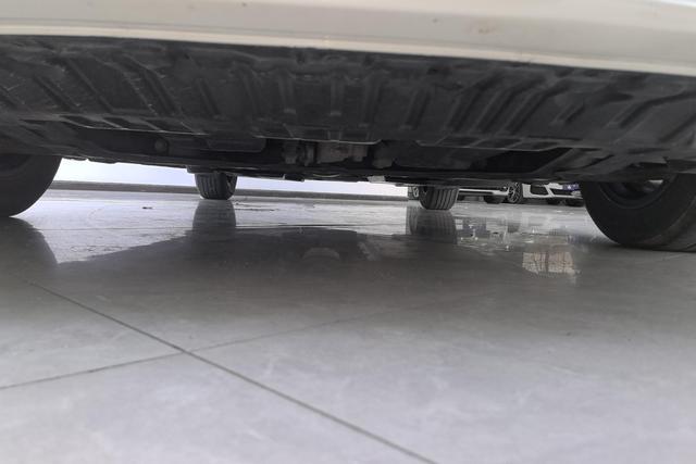 Nissan Xuan Yi id 3768898 из Китая 15