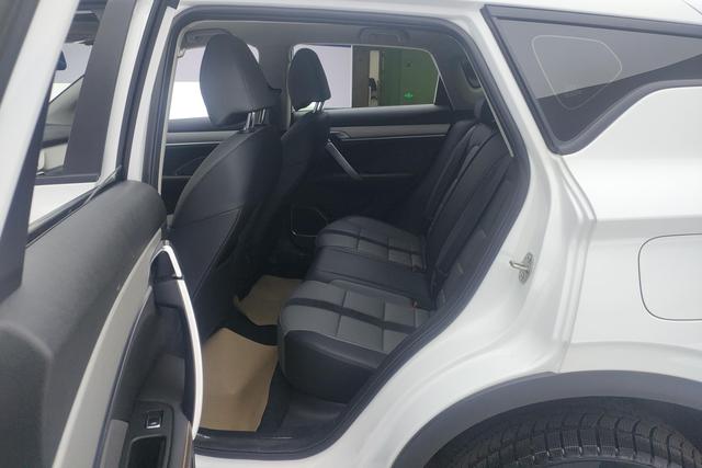 Geely Coolray 2024 1.5 T DCT — фото 16