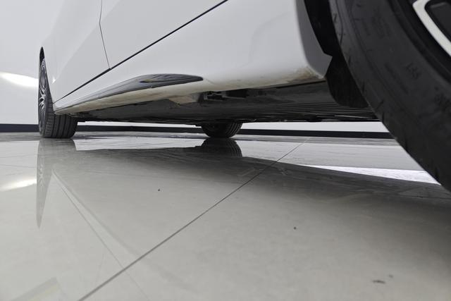 Mercedes-Benz Class C 2023 Белый из Китая, фото 3