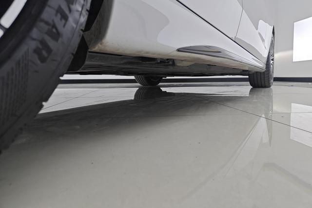 Mercedes-Benz Class C 2023 Белый из Китая, фото 6