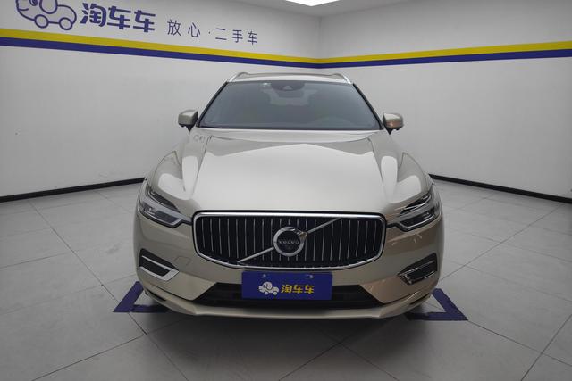 Volvo XC60 2021 T 5 4 WD — фото 2