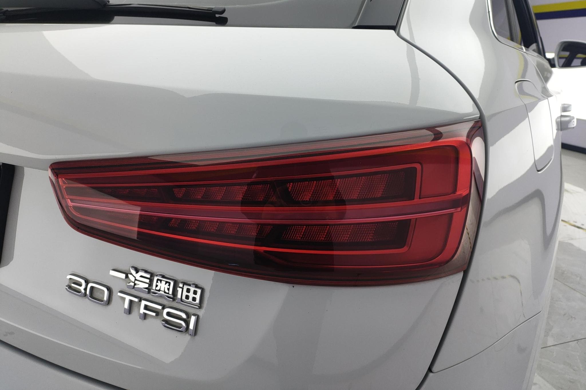 Audi Q3 2018 30 TFSI Fashion