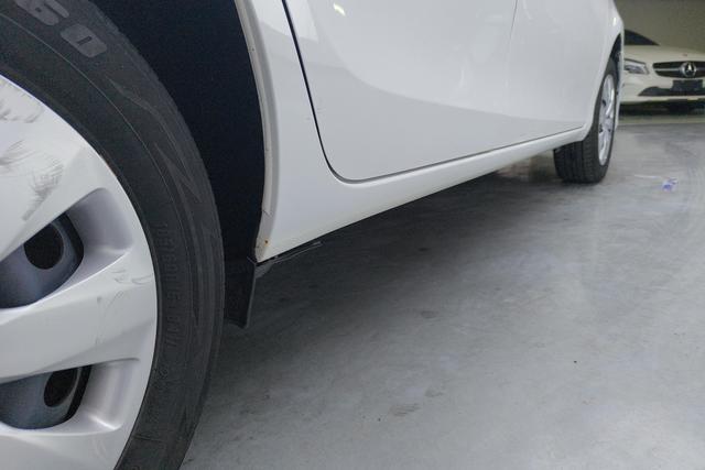 Toyota YARIS L 2021 1.5 L CVT — фото 9