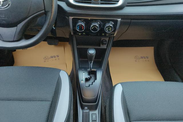 Toyota YARIS L 2021 1.5 L CVT — фото 7