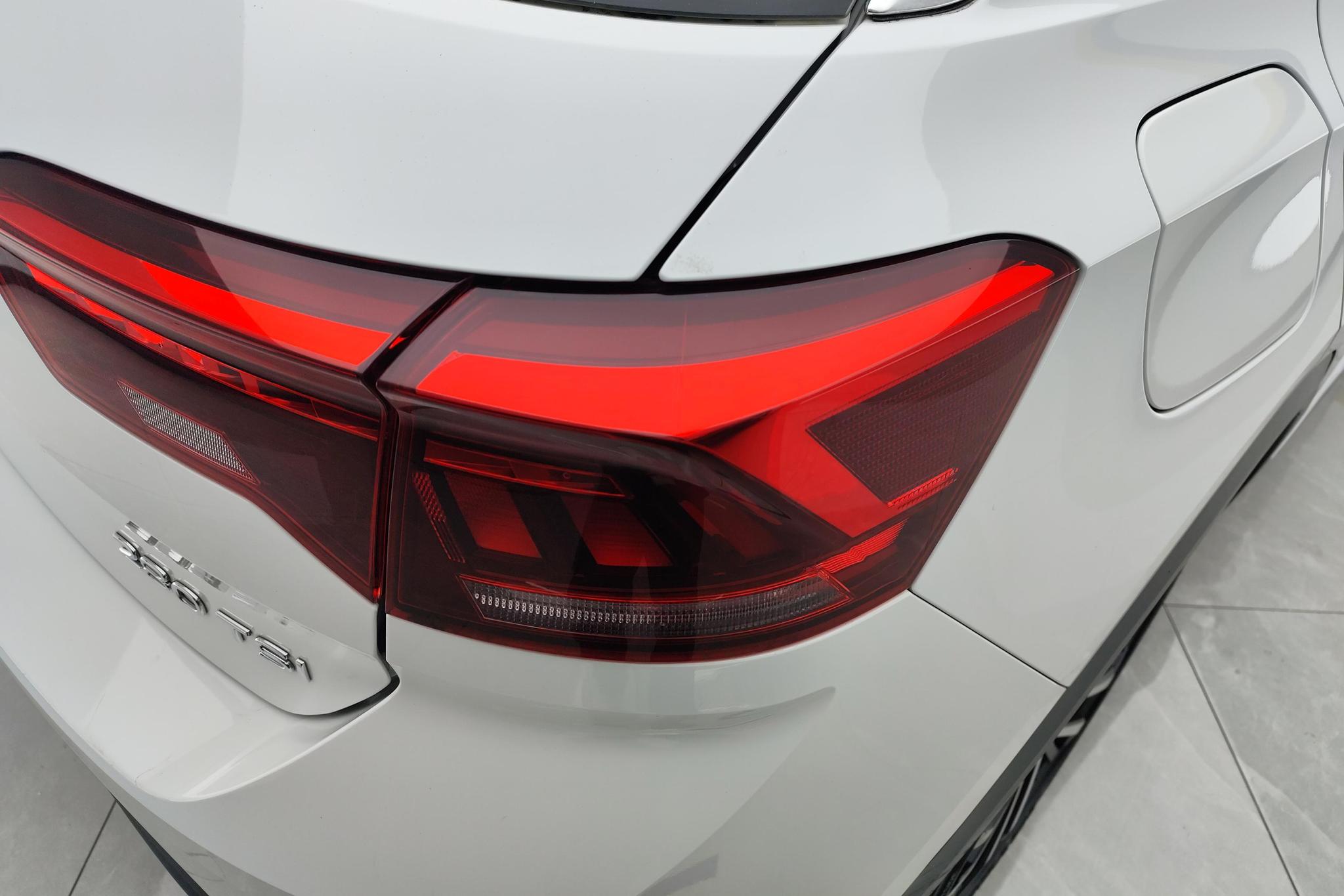 Volkswagen T-Roc 2021 280TSI DSG Comfort Smart Connect