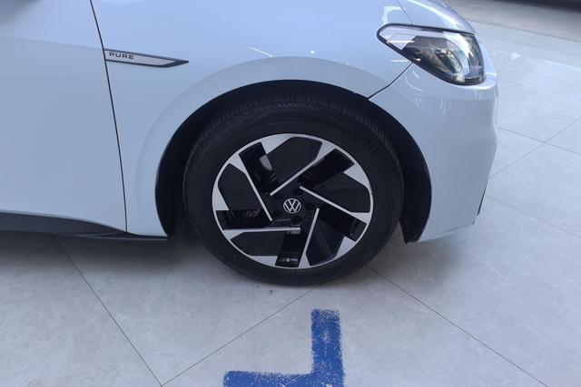 Volkswagen ID.3 id 3768867 из Китая 12