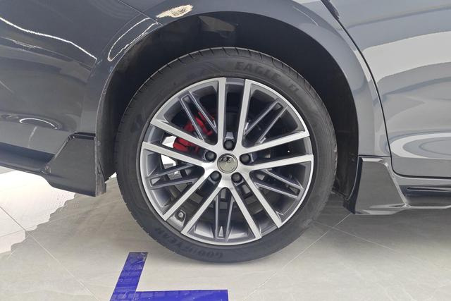 Geely Automobile Xingrui id 3775327 из Китая 14