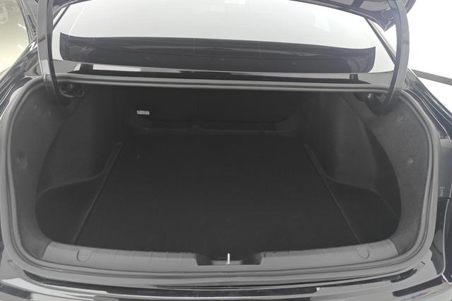 Geely Automobile Xingrui id 3781892 из Китая 11