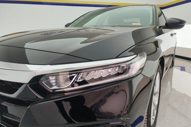 Honda Accord 2018 — фото 4