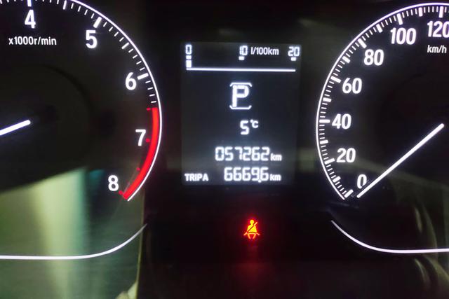 Honda Accord id 3810385 из Китая 17