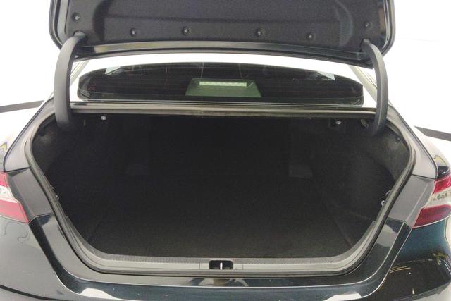 Toyota Camry 2021 Черный из Китая, фото 3