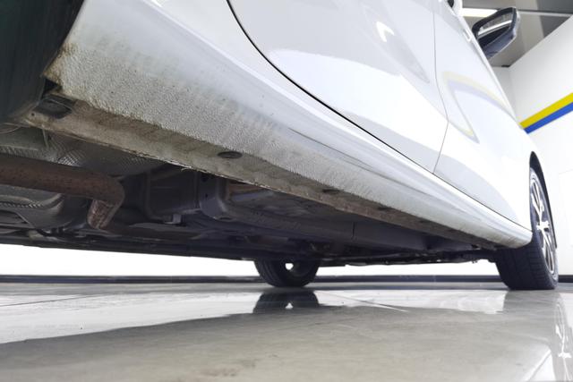 Geely Automobile Emgrand 2023 Белый из Китая