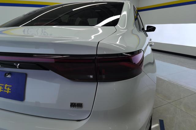 Geely Automobile Emgrand id 3768878 из Китая 14