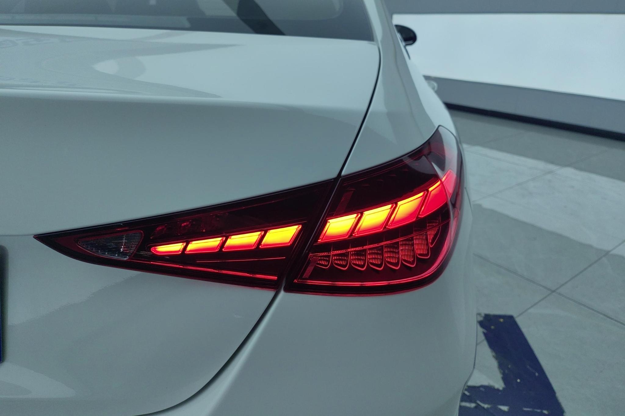 Mercedes-Benz C-Class C 2024 C 200 L Sport
