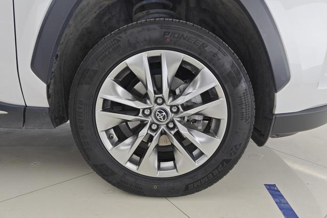 Toyota Wildlander 2022 2.0 L 4 WD — фото 4