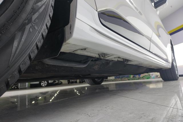 Ford Mondeo 2023 Eco Boost 245 Luxury — фото 9