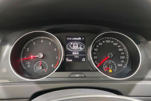 Volkswagen Golf 2020 Белый из Китая, фото 5