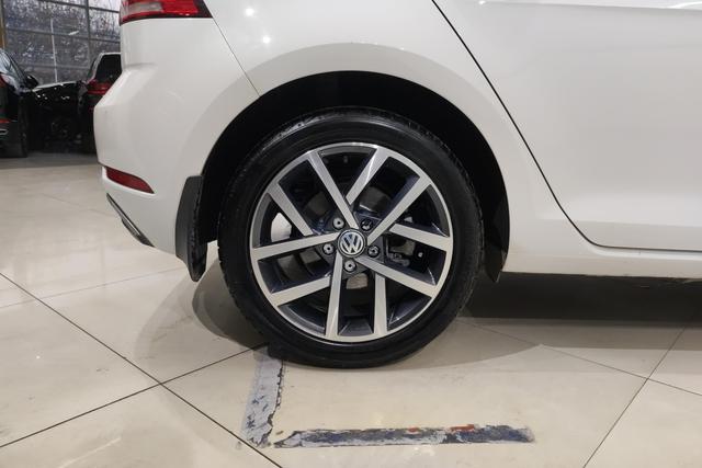 Volkswagen Golf id 3840960 из Китая 15