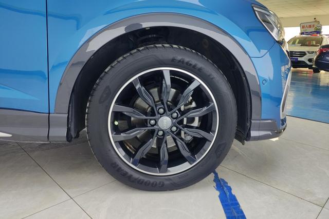 Audi Q3 Sportback 2020 — фото 11