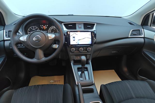 Nissan Xuan Yi 2024 Белый из Китая, фото 5