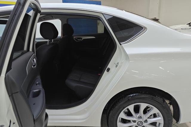 Nissan Xuan Yi id 3804506 из Китая 11