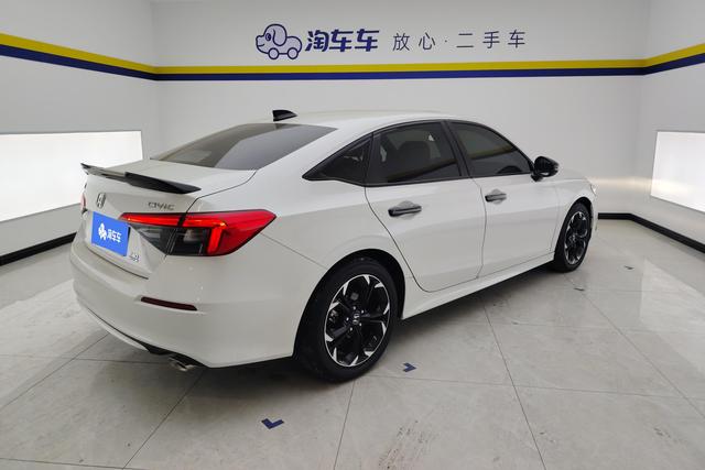 Honda Civic 2022 240 TURBO CVT — фото 3