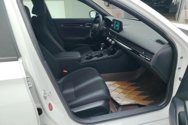 Honda Civic 2022 240 TURBO CVT — фото 9