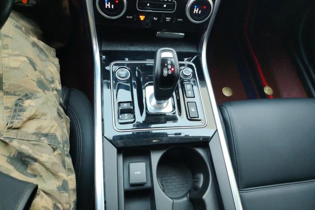 Jaguar XEL id 3769321 из Китая 15